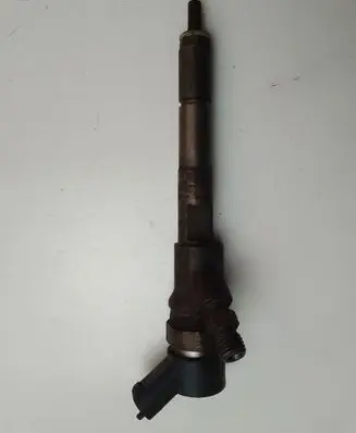 Toyota Corolla E120 E130 Fuel injector 2367033040