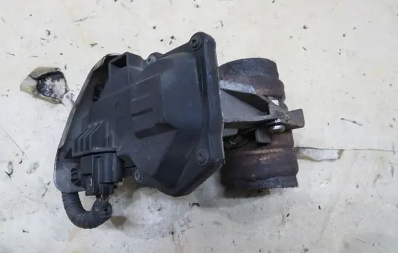 Nissan Qashqai Throttle valve 29614E
