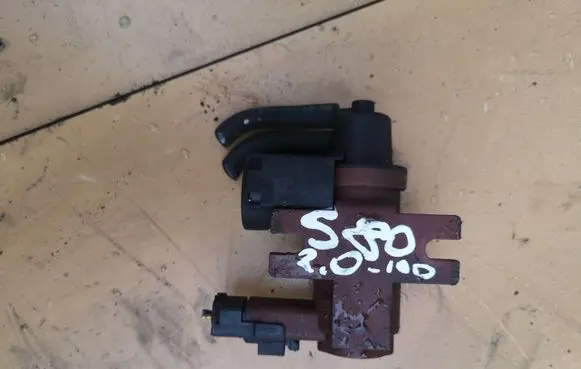 Volvo S80 Valve vacuum 6G909E882CA