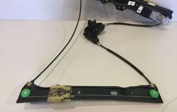 Ford Focus Front window lifting mechanism without motor BM51A23201AB 924130104