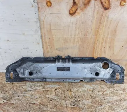 BMW 5 E60 E61 Top upper radiator support slam panel 7033741 51647033741