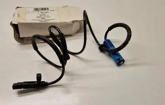 BMW 5 E39 ABS rear brake sensor 6756377