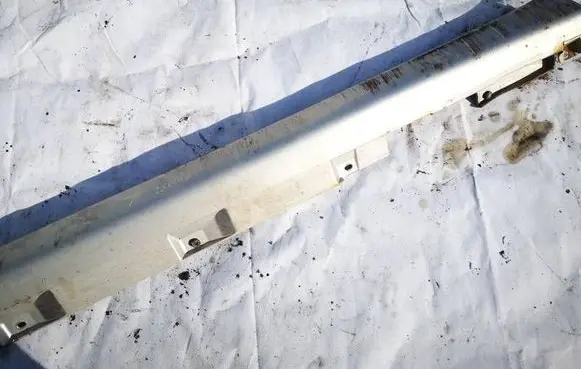 Toyota Corolla Verso AR10 Sill 758520F010