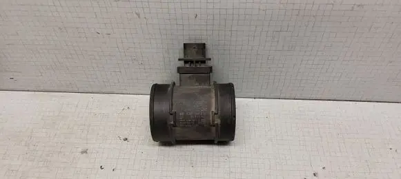 Opel Zafira B Mass air flow meter 55561301