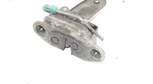 Jeep Cherokee XJ Tailgate/trunk/boot lock/catch/latch