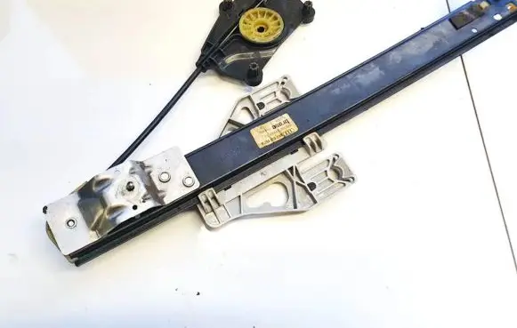 Audi A4 S4 B8 8K Sliding door window regulator with motor 8K0839462A