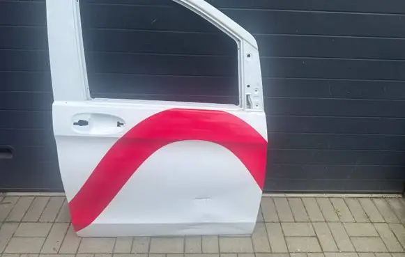 Mercedes-Benz Vito Viano W447 Front door A4477220616