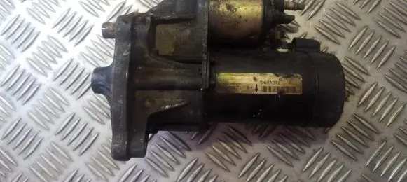 Peugeot 307 Starter motor d6ra572