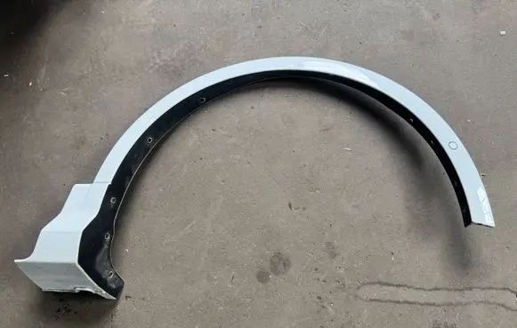 Ford Kuga II Fender trim (molding) CV4JS16D238ACW