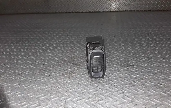 Mercedes-Benz C W203 Headlight level height control switch