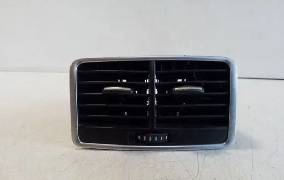 Rear air vent grill