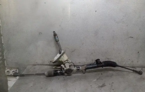 Ford Focus Steering rack 3S413A500AB A0003435