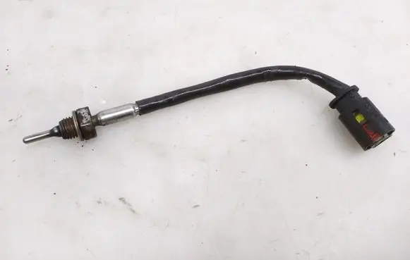 BMW X5 E70 Exhaust gas temperature sensor 8506995