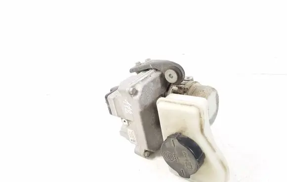 Infiniti Q70 Y51 Power steering pump 491106AA0A