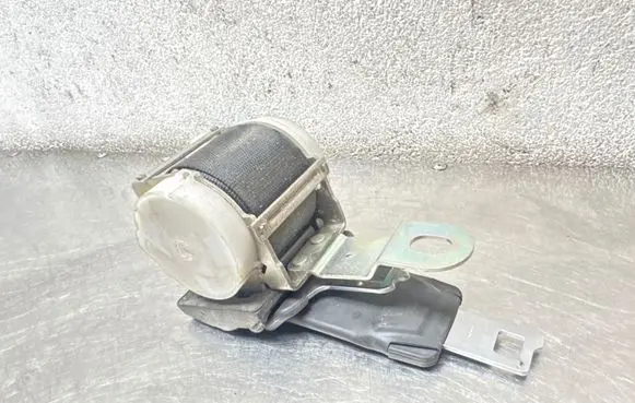 Opel Signum Middle seatbelt (rear) 03315222 2078921
