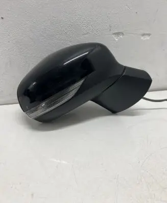 Ford Puma Front door electric wing mirror 9701012RH 048814
