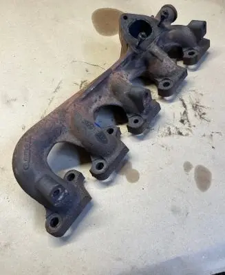 Exhaust manifold