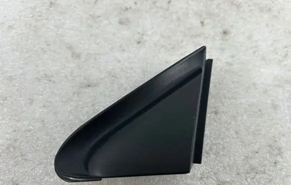 Renault Laguna III Fender end trim 638750005R