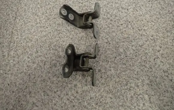 Toyota iQ Front door hinge set 
