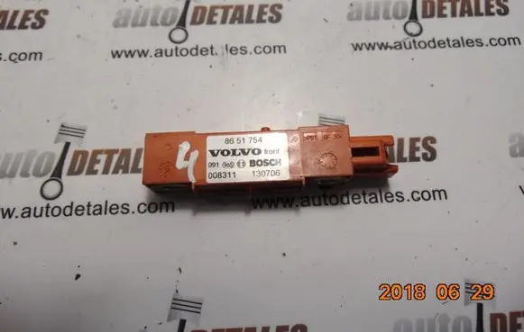 Volvo XC90 Airbag deployment crash/impact sensor 8651754