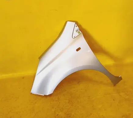 Nissan Note (E11) Fender 