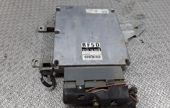Mazda 6 Engine control unit/module RF5D18881D 2758006034