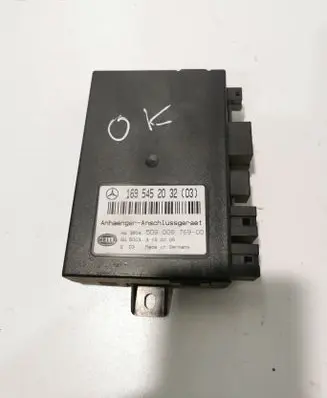 Mercedes-Benz A W169 Air suspension control unit module (rear) 1695452032 5DS00876900