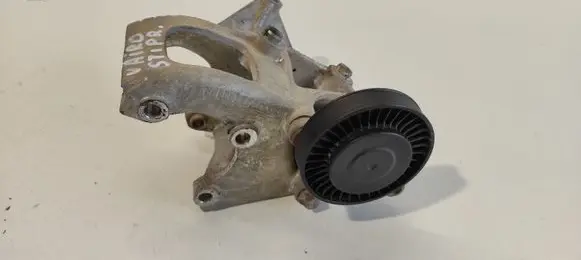 Land Rover Freelander Power steering belt tensioner 