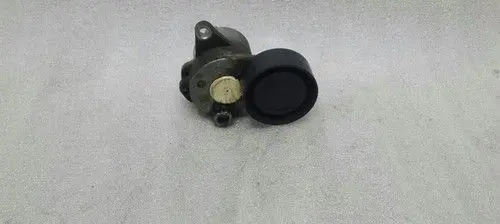 Mercedes-Benz E W212 Belt tensioner pulley A6512001370