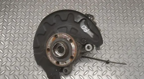 Volkswagen Golf VII Front wheel hub 5Q0401258A
