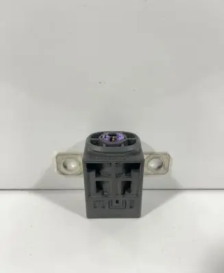 Audi A6 S6 C6 4F Battery relay fuse 4F0915519
