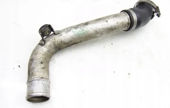 Audi Q7 4L Intercooler hose/pipe 7L8145941