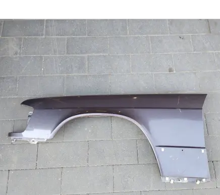 Mercedes-Benz 190 W201 Fender 2018811701 A2018811701 2018810101