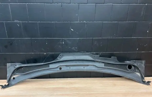 Volvo C30 Wiper trim 30745377