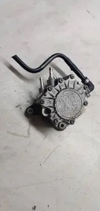 Audi A4 S4 B7 8E 8H Vacuum pump 03g145209