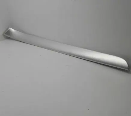 Audi A4 S4 B7 8E 8H Front door trim bar 8E0867409