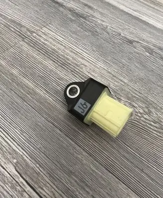 Toyota C-HR I Airbag deployment crash/impact sensor 89831F4010