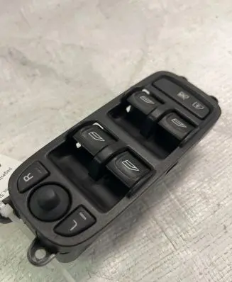 Volvo V50 Electric window control switch 30773212