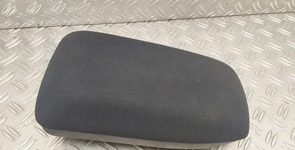 Toyota Auris E180 Armrest 5881202130