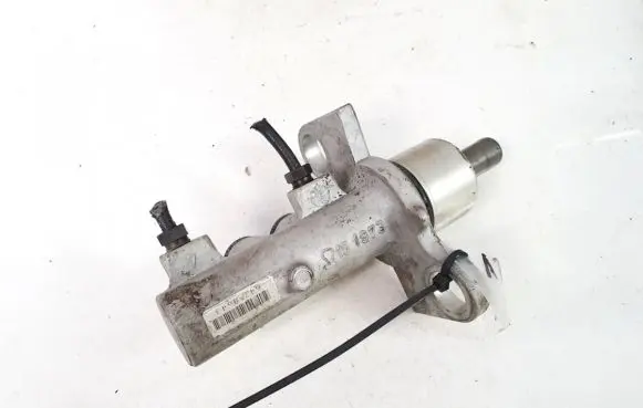 Audi A6 S6 C5 4B Master brake cylinder 151973 6420043