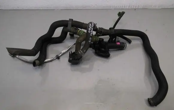 Thermostat/thermostat housing