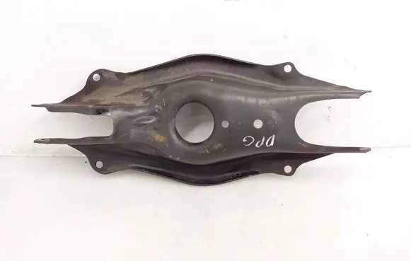 Mercedes-Benz C W205 Rear upper control arm/wishbone A2053521900