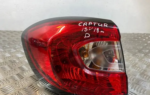 Renault Captur Rear/tail lights 0286304167