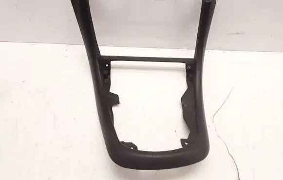 Other center console (tunnel) element