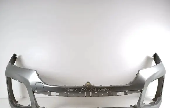 BMW 7 G11 G12 Front bumper 51118073985
