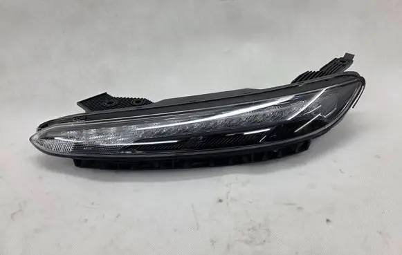Hyundai Kona I Front fog light 92207J9600