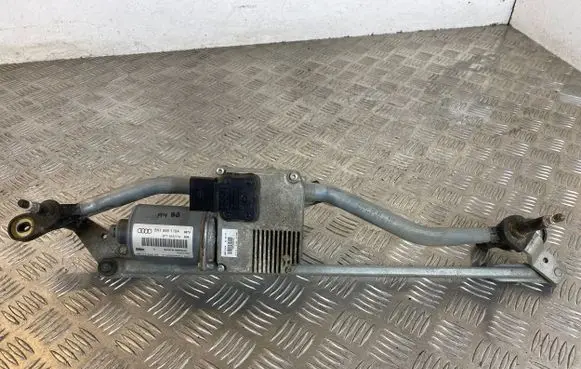 Audi A4 S4 B8 8K Front wiper linkage and motor 8K1955119A 405116 8T1955119