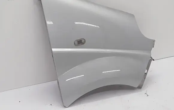 Opel Vivaro Fender 7782524467