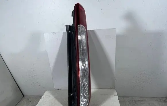 Ford Focus Rear/tail lights 8M5113404A 8M5113404