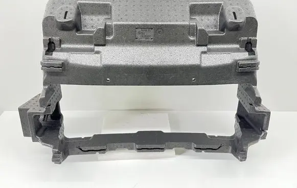 Volkswagen ID.4 Intercooler air guide/duct channel 11A121293F
